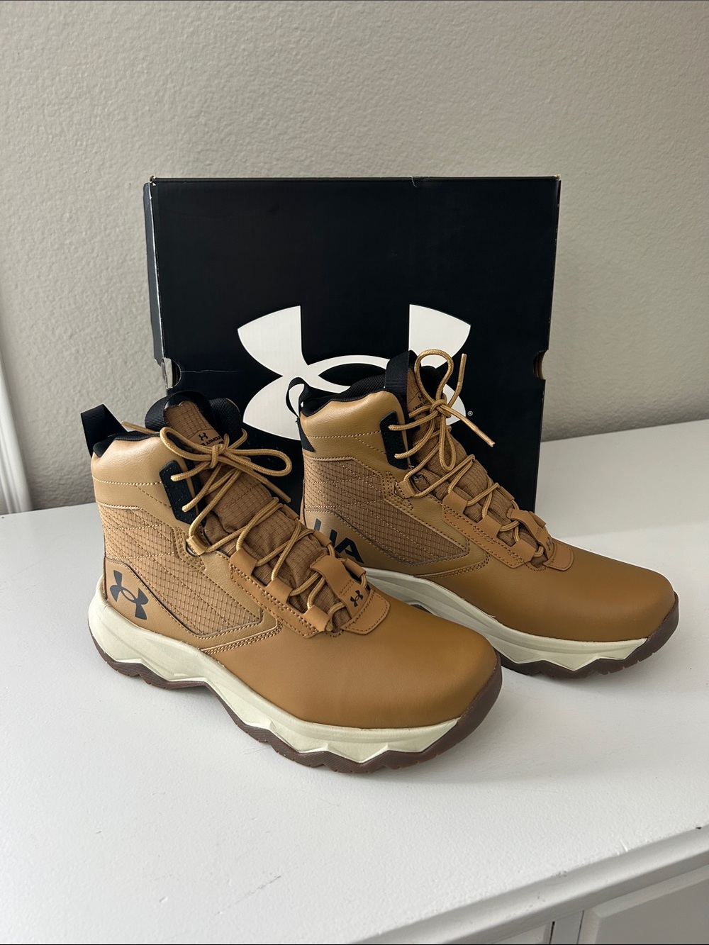 Under Armour Men's Stellar G2 Tactical Boots, size 8.5, NIB